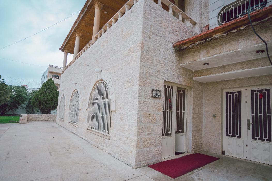 Karrain Villa-The Apartment Μάνταμπα Εξωτερικό φωτογραφία