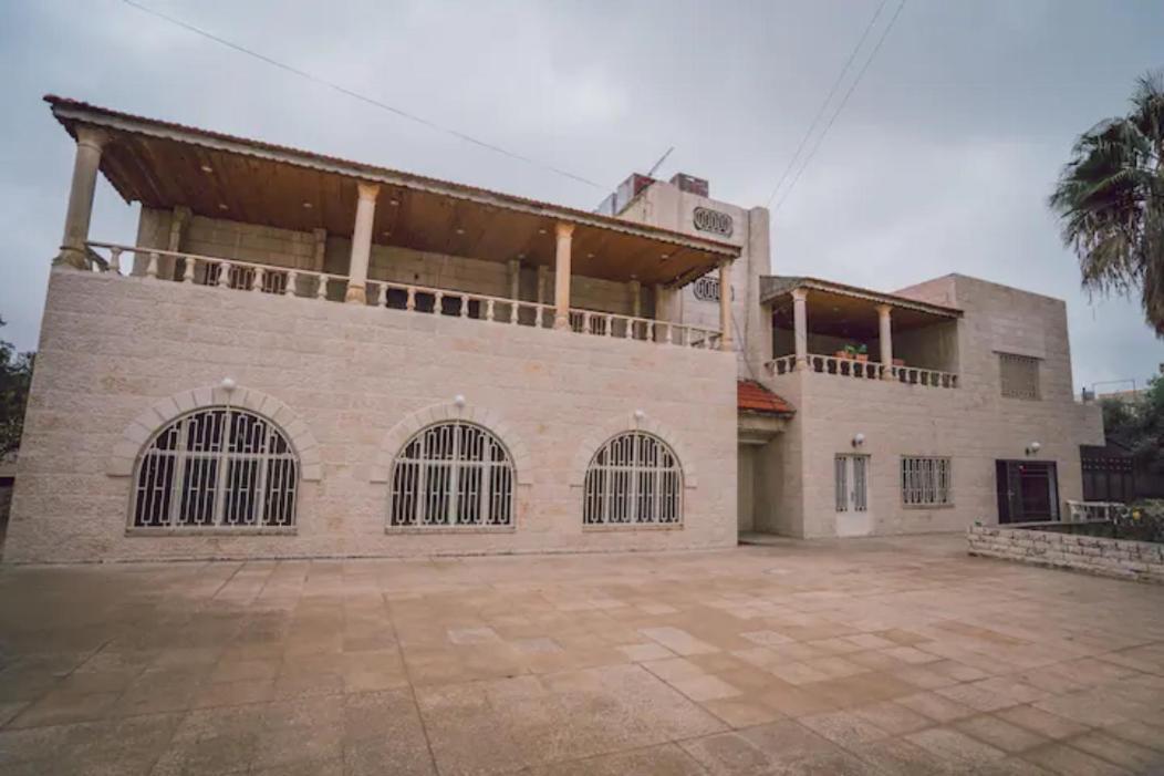 Karrain Villa-The Apartment Μάνταμπα Εξωτερικό φωτογραφία