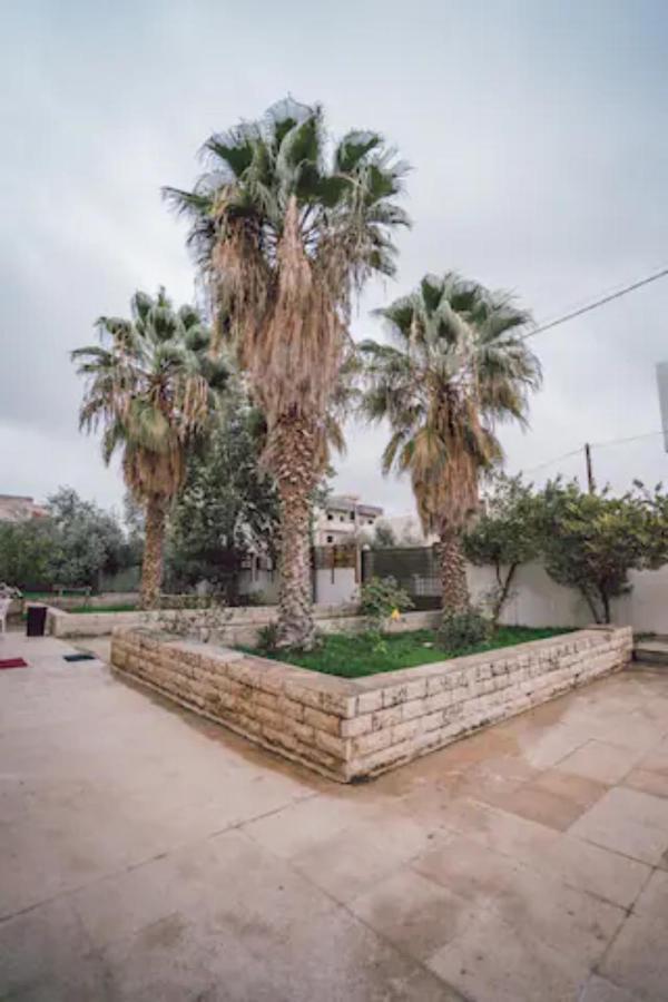 Karrain Villa-The Apartment Μάνταμπα Εξωτερικό φωτογραφία